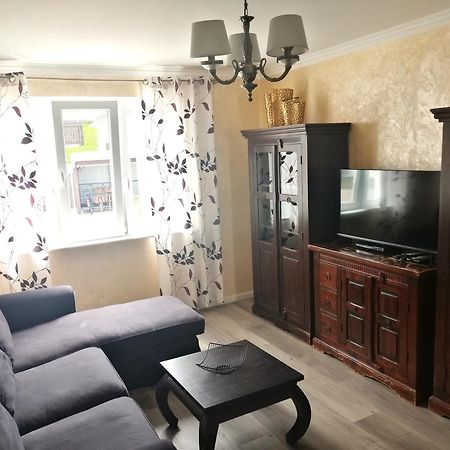 גאגנאו Ferienwohnung Rotenfels מראה חיצוני תמונה