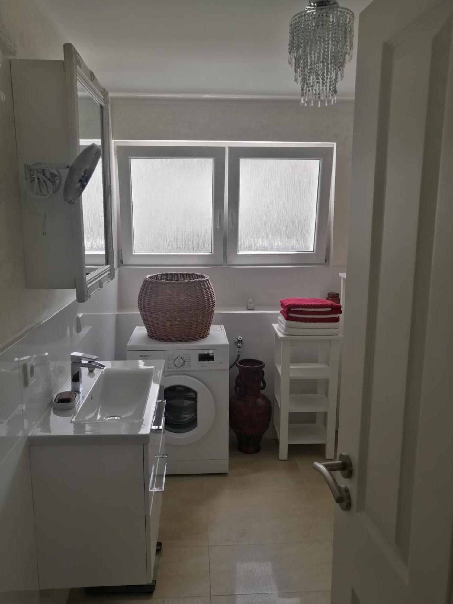 גאגנאו Ferienwohnung Rotenfels מראה חיצוני תמונה